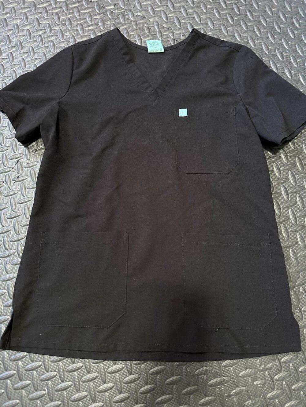 Garde Malade scrub top